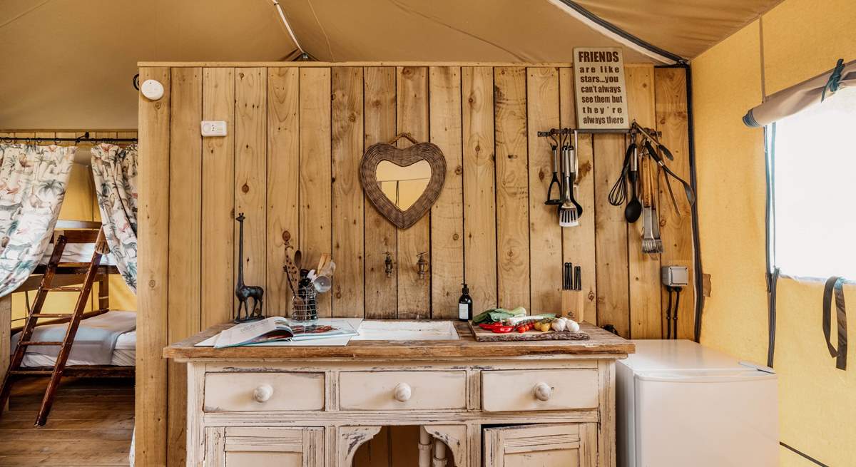 The kitchen area pays respect to a traditional style of glamping.