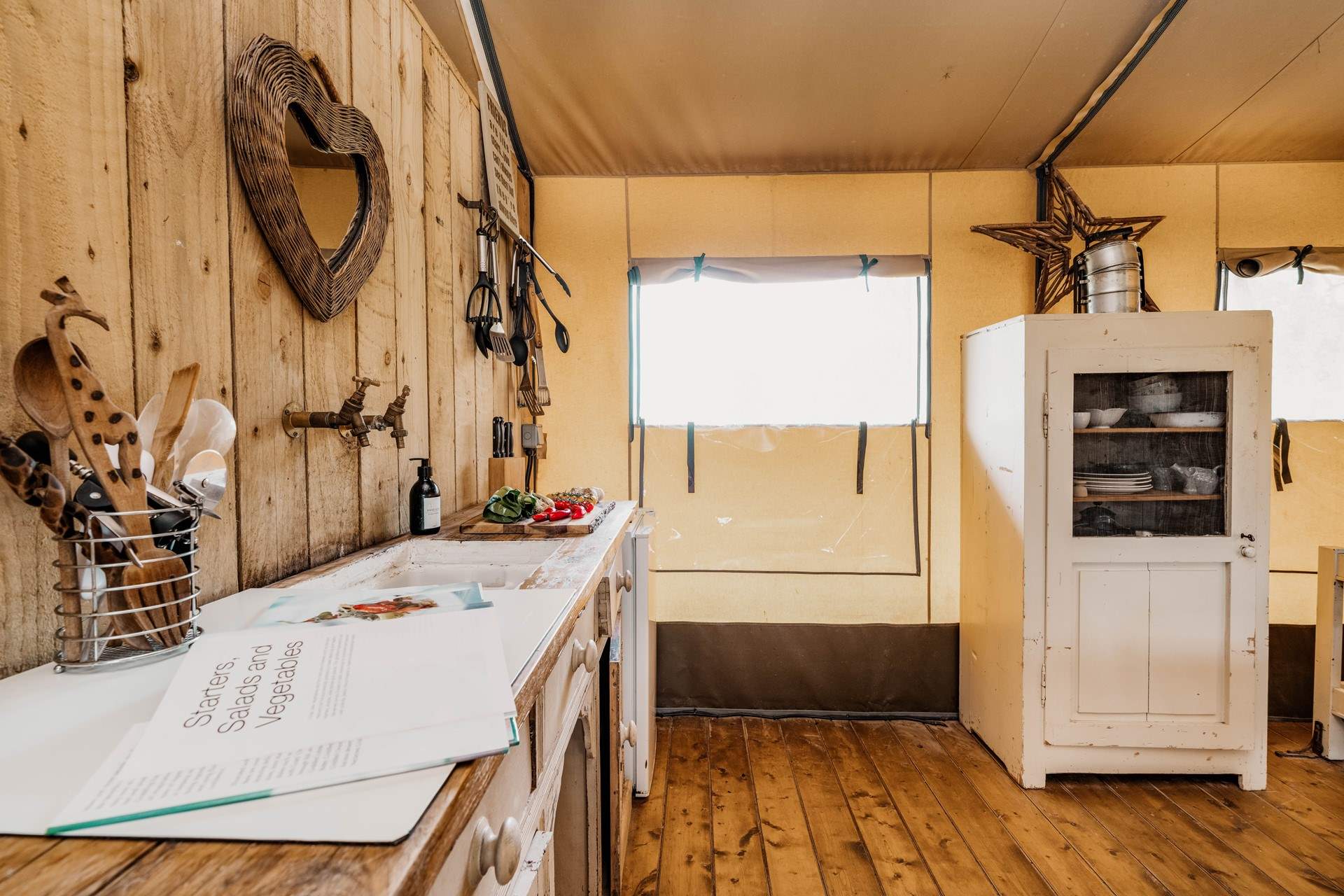 Rustle up a family feast!