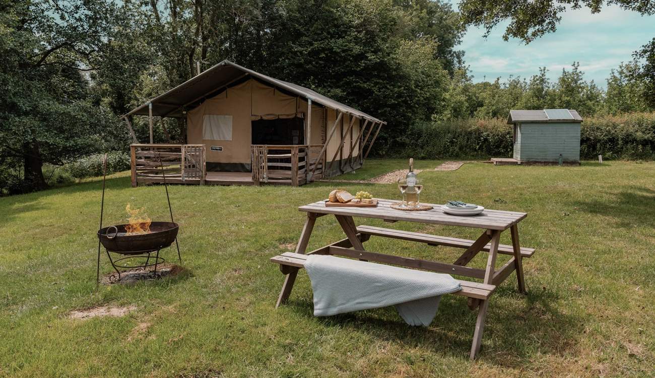 An enchanting spot for some alfresco dining. 