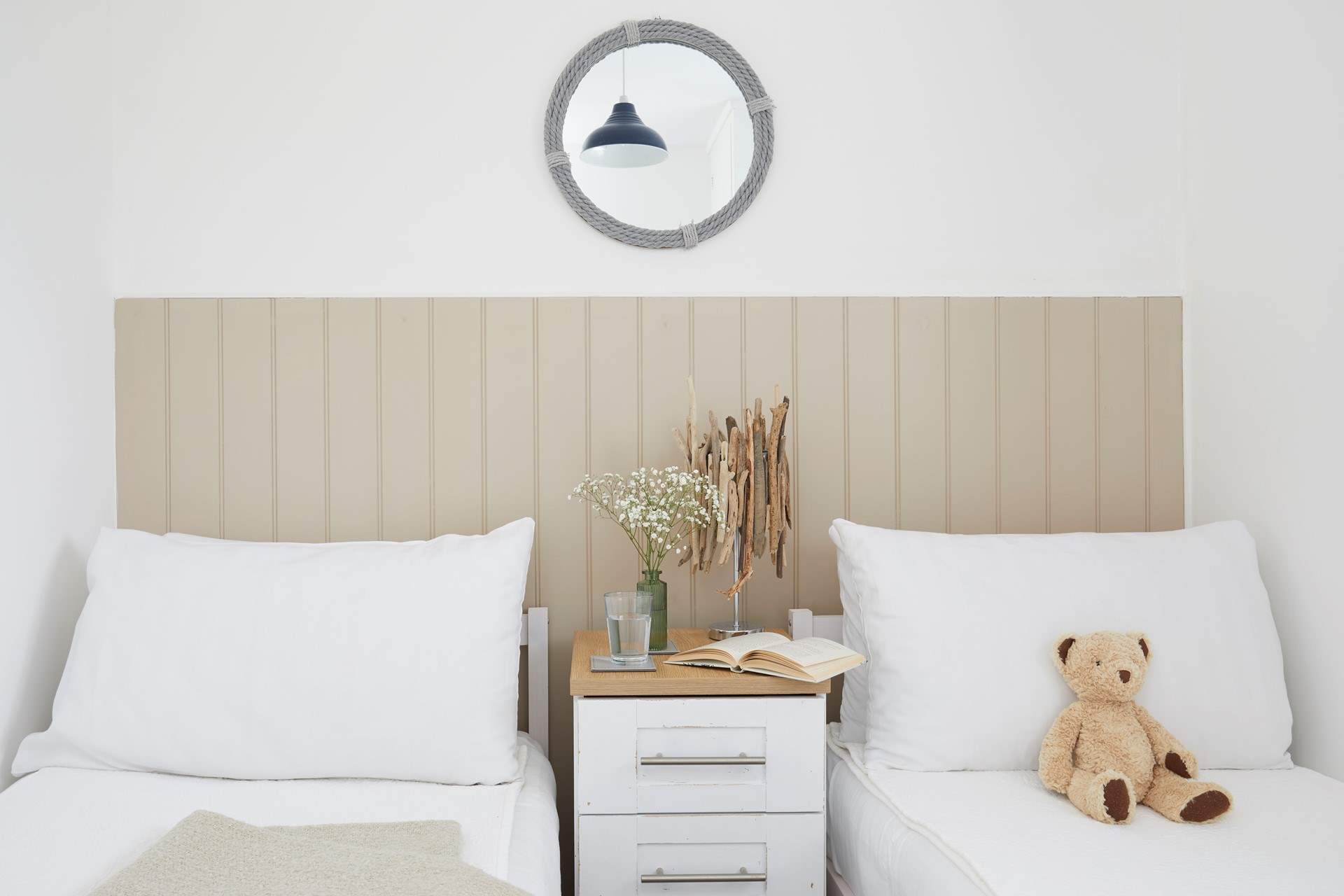 Beautiful finishing touches in the twin bedroom. 