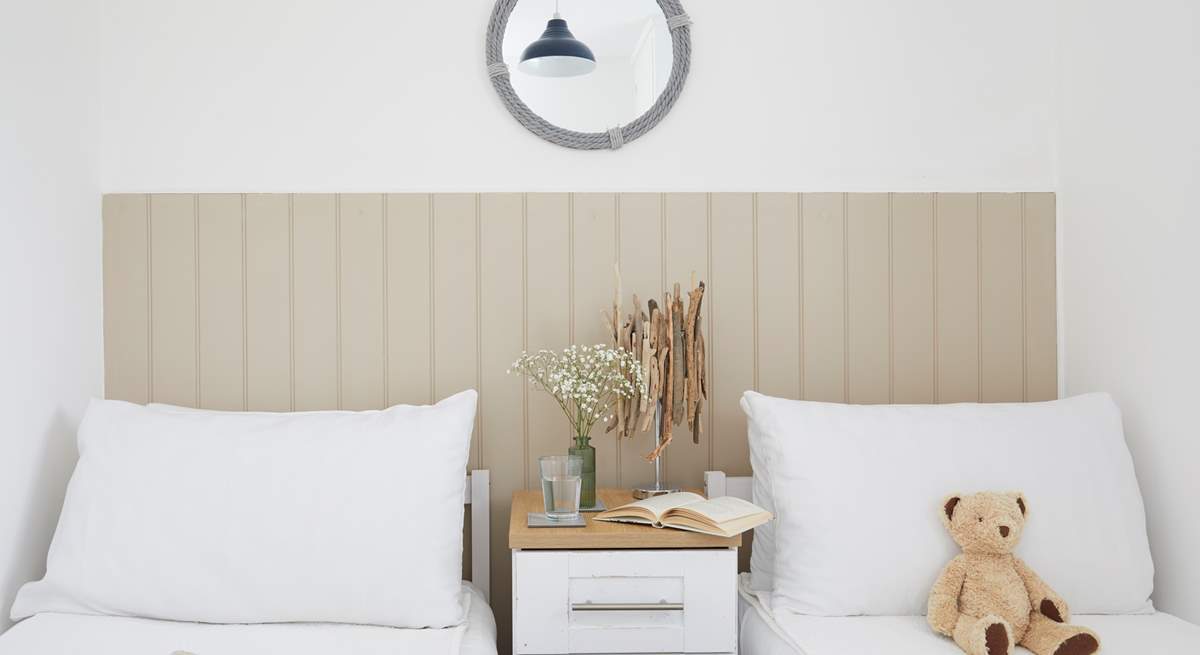 Beautiful finishing touches in the twin bedroom. 