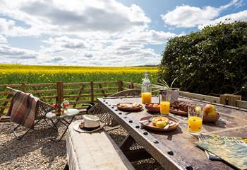 When the sun shines there's nowhere better for al fresco dining. 