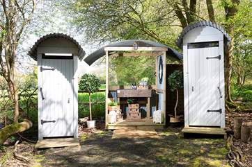 You'll find the hot shower and compost toilet just a few footsteps away from Little Oak.