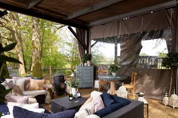 There's even a little gas stove to keep you warm and a lovely table for romantic dining.