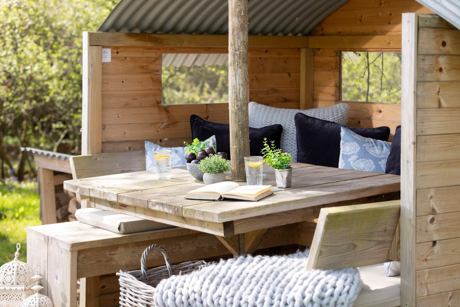 The idyllic spot to relax and unwind in nature's paradise. 