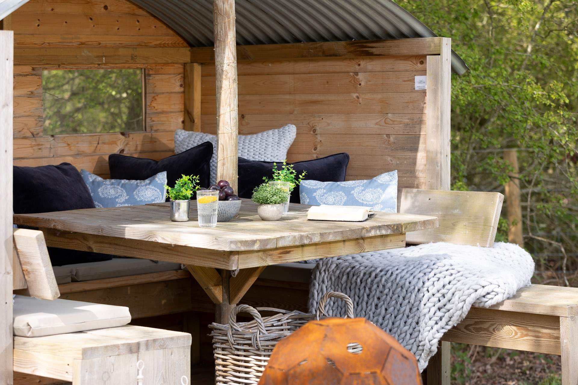 Stay snug beside the fire-pit and share stories until the stars appear... magical!