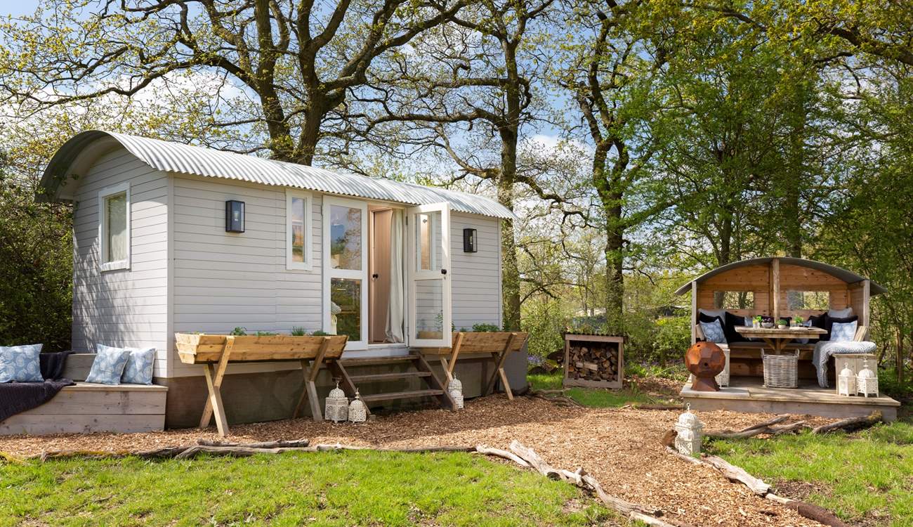 This countryside haven oozes peace and tranquility. 