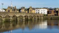Visit the historic port town of Bideford.