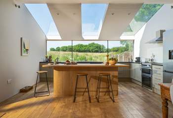 Fabulous kitchen area, perfect for whipping up a feast.