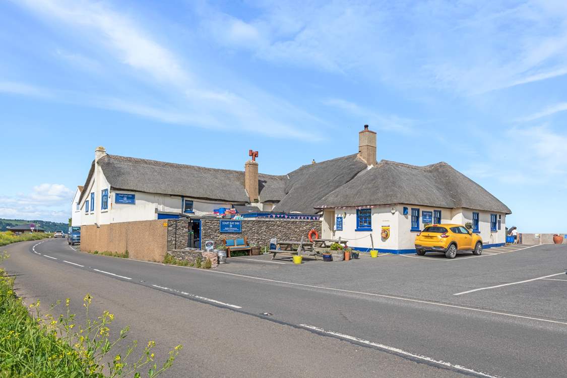 The Start Bay Inn offers a warm welcome and an extensive menu of great food, and it's within minutes from your doorstep via car.