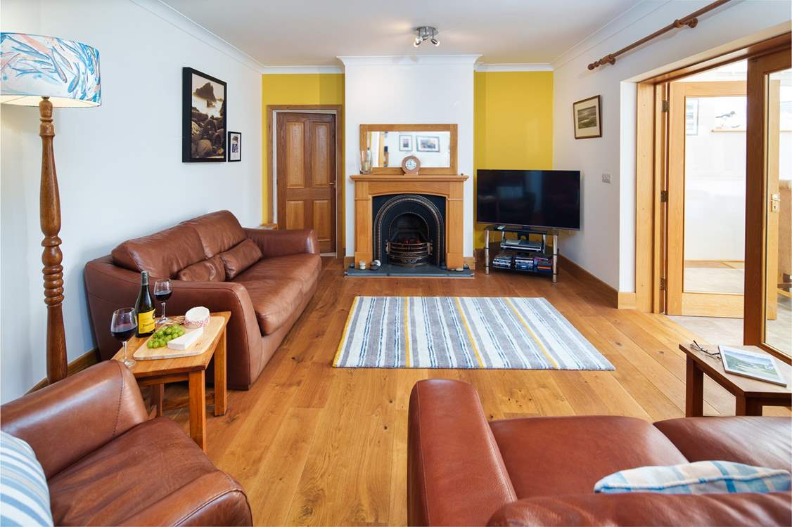 Curl up on the sofa, relax and choose your favourite film.