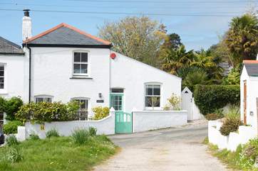 Welcome to delightful Greenshanks Cottage.