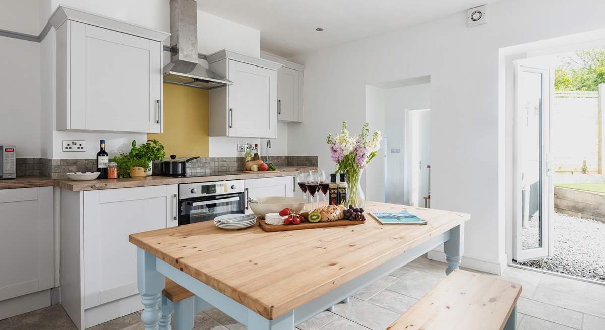 The kitchen/diner is a delightful sociable space.