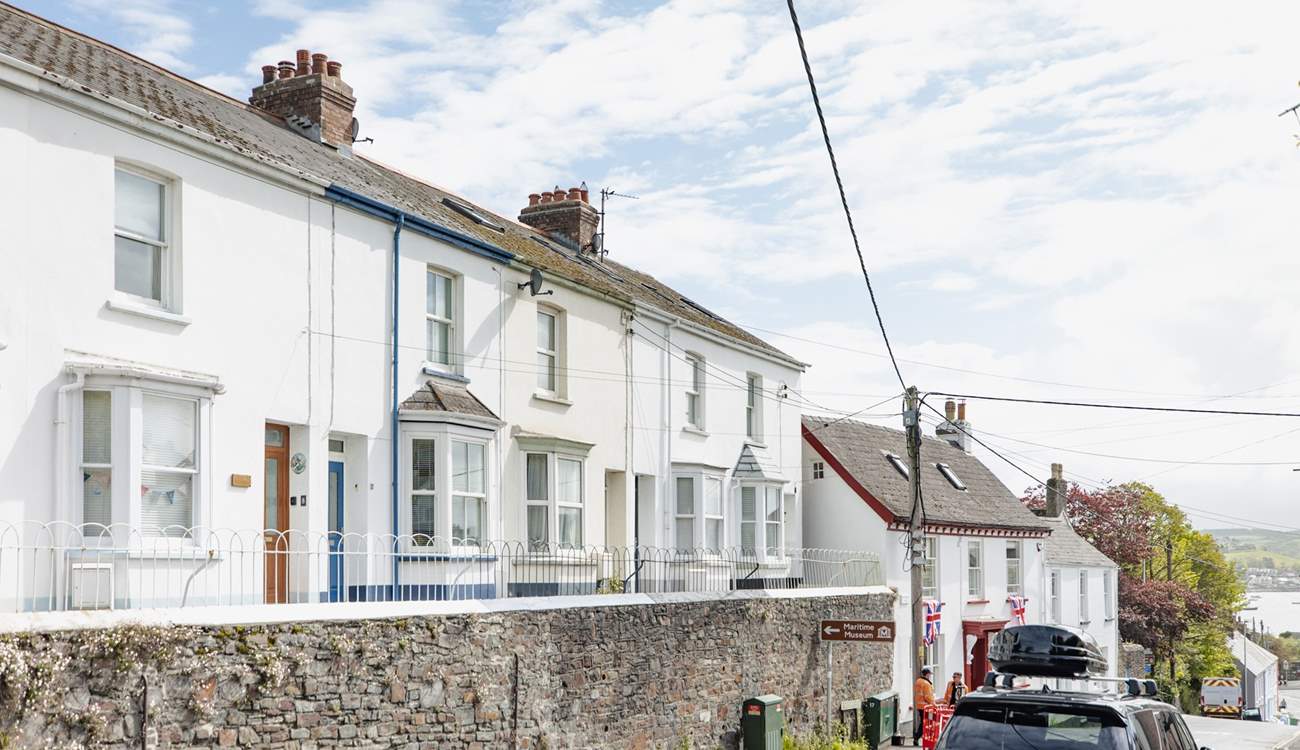 Welcome to Seagull House, situated in an elevated position overlooking lovely Appledore.