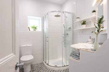 The family shower-room.