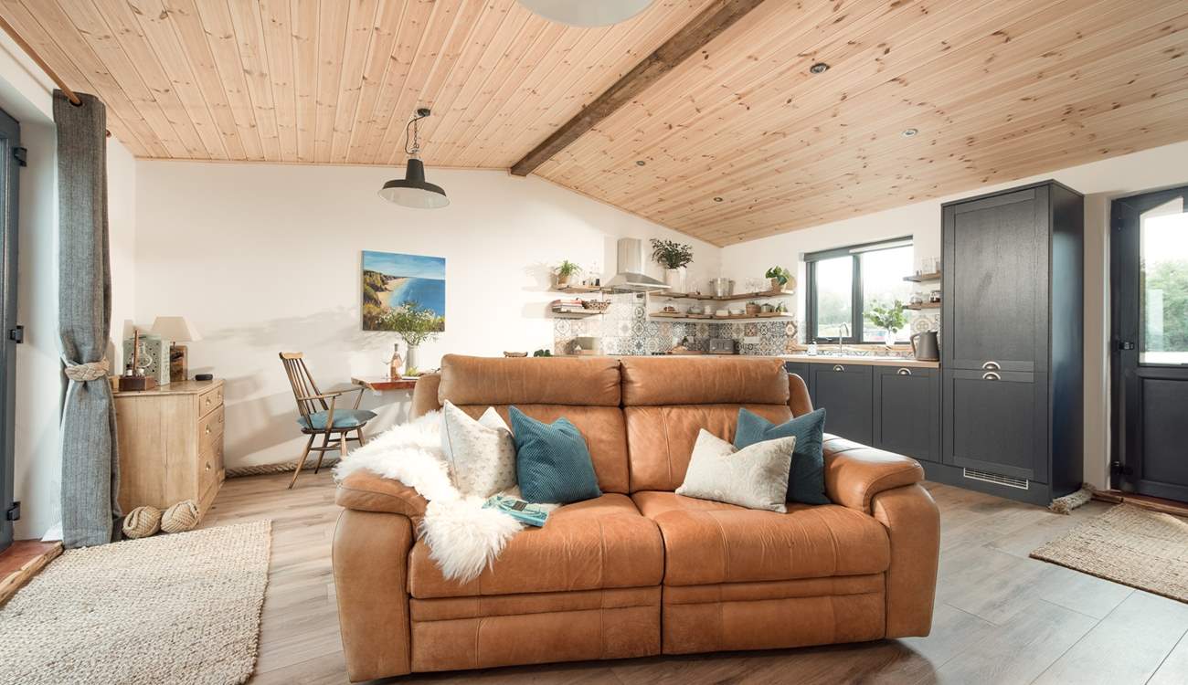 This gorgeous space is the perfect romantic bolthole whatever the weather.