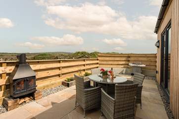 Al fresco dining doesn't get much better than this!