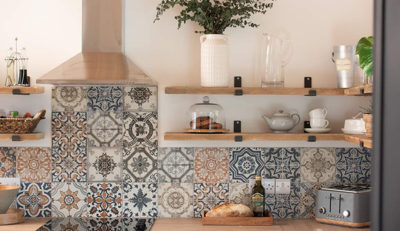 Super stylish and equipped with all you'll need to cook a delicious meal.