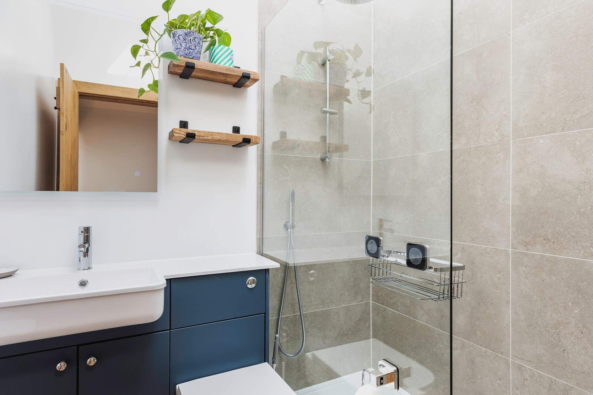 The lovely main shower-room is next door.