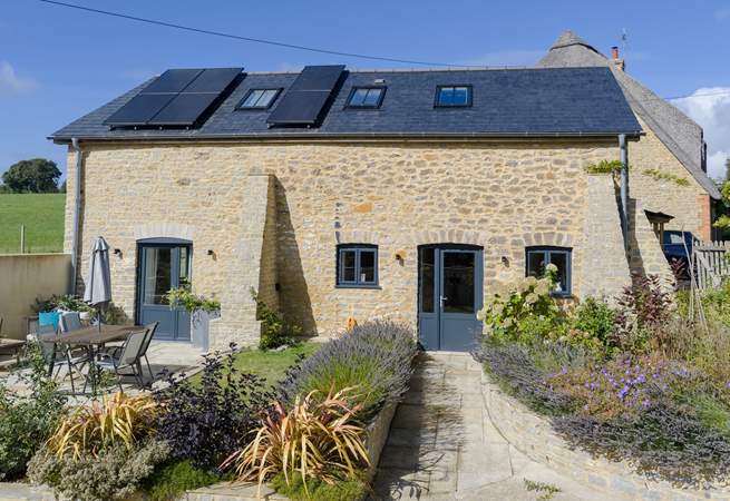 Welcome to the stunning Seymour Barn.