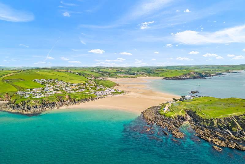 The stunning beaches of Bigbury and Bantham. Just a sample of the many stunning beaches available with easy reach.