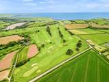 Bigbury Golf Course is open to non-members and is a fabulous way to let off steam set in this beautiful coastal countryside....and it's right on your doorstep!