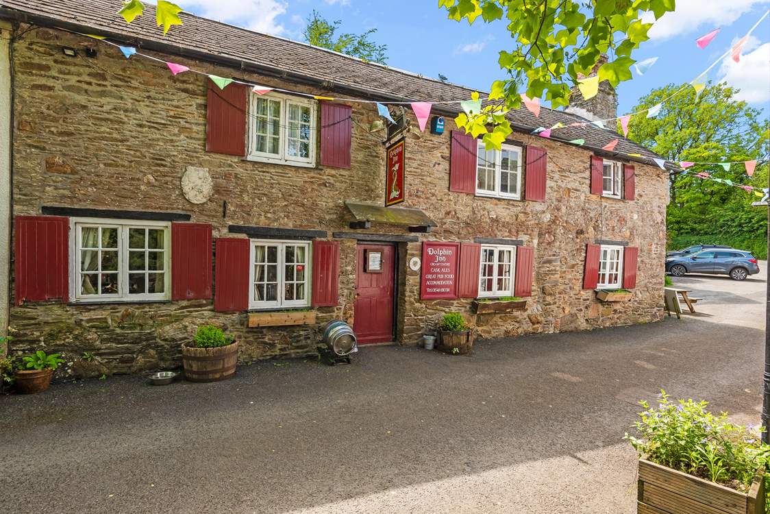 The Dolphin Inn is a very popular and welcoming eatery, and is once again, right on your doorstep (2 miles away via car).