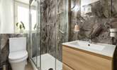 The stylish shower-room for a refreshing shower after a busy day. - Thumbnail Image