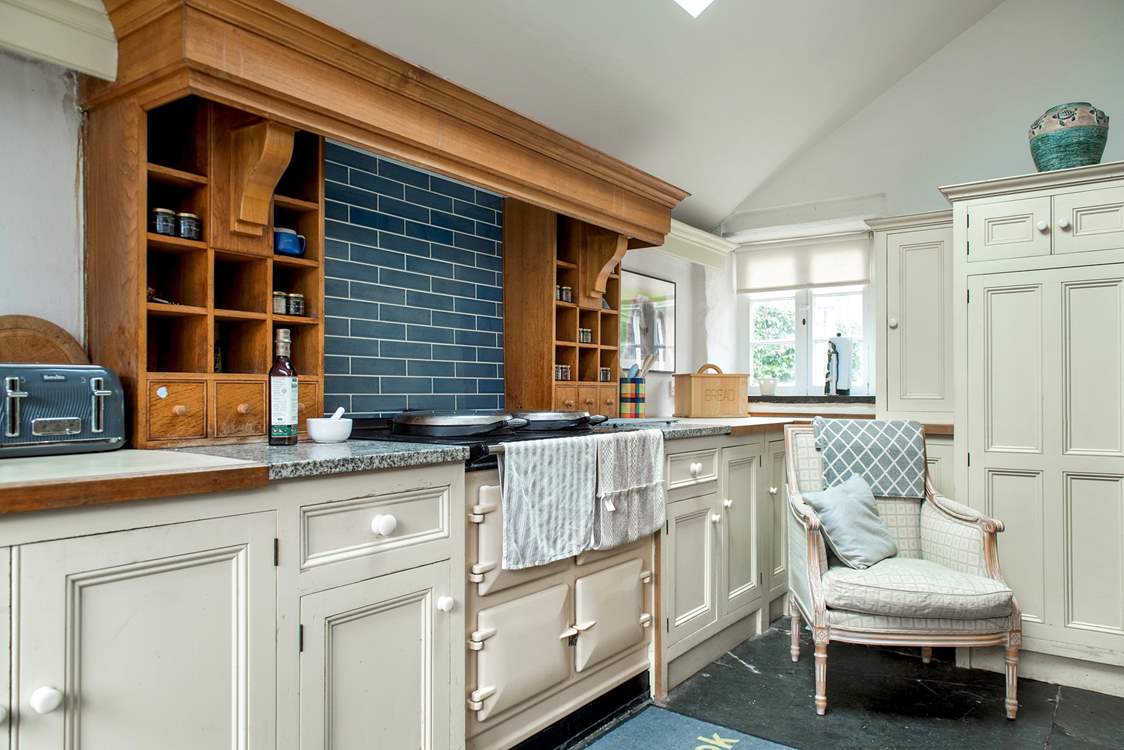 There's a fabulous electric AGA.