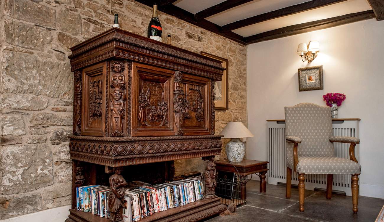 Extraordinary furniture has found the perfect home here. 