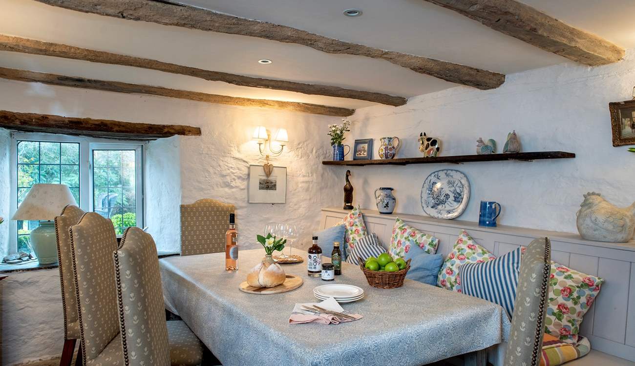 Gather the whole family around the table to chat about the adventures of the day.