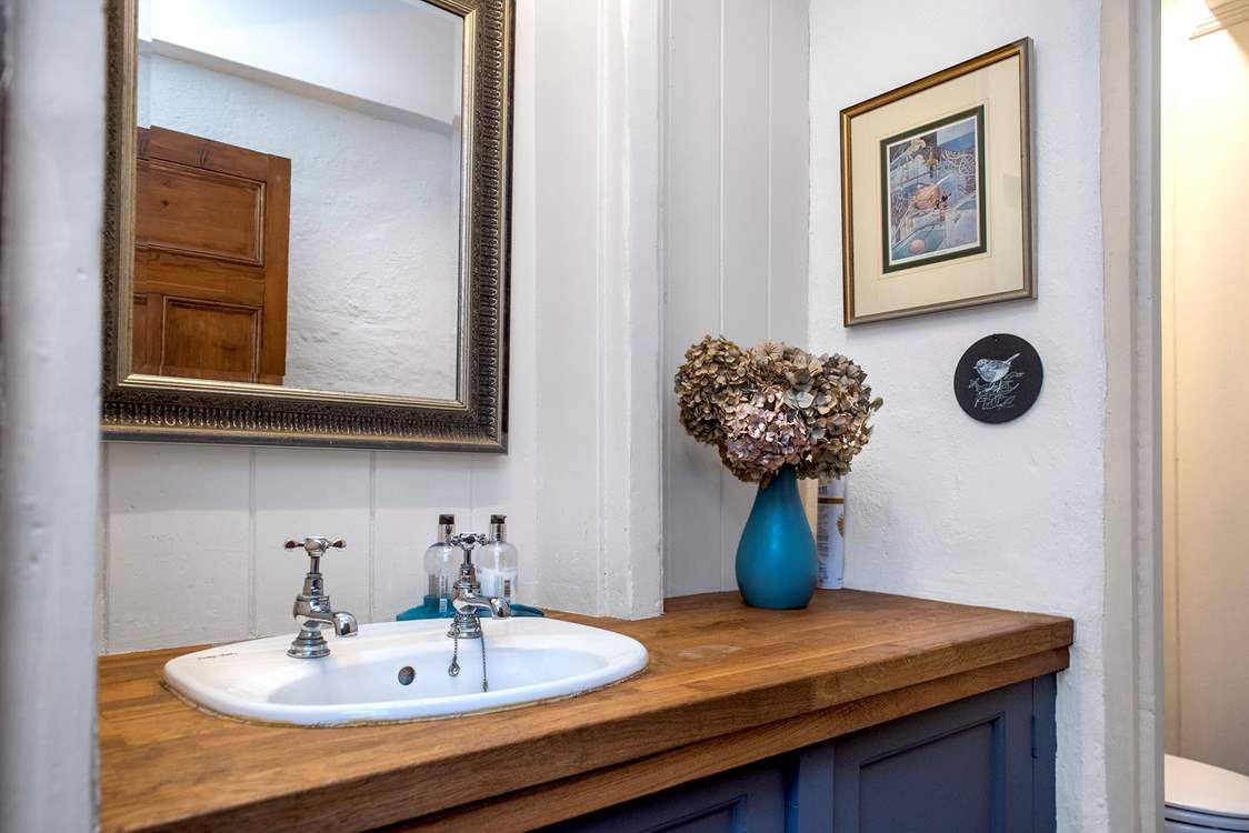 There's a handy cloakroom on the ground floor.