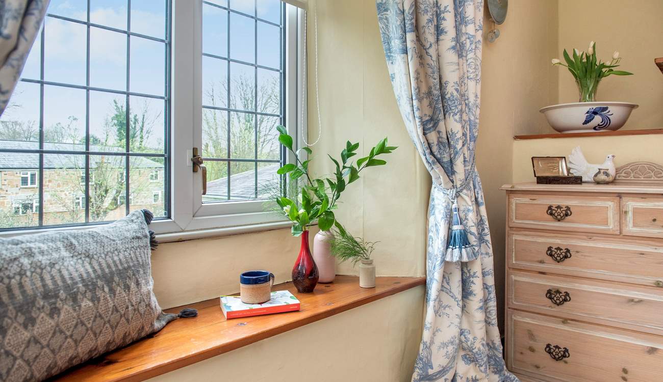 The perfect spot for a holiday read!