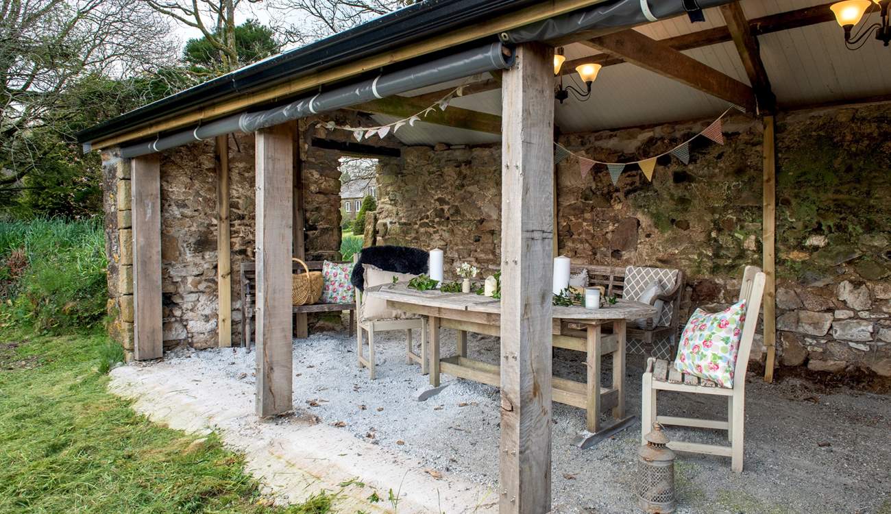 The delightful outside space for al fresco dining whatever the weather. 