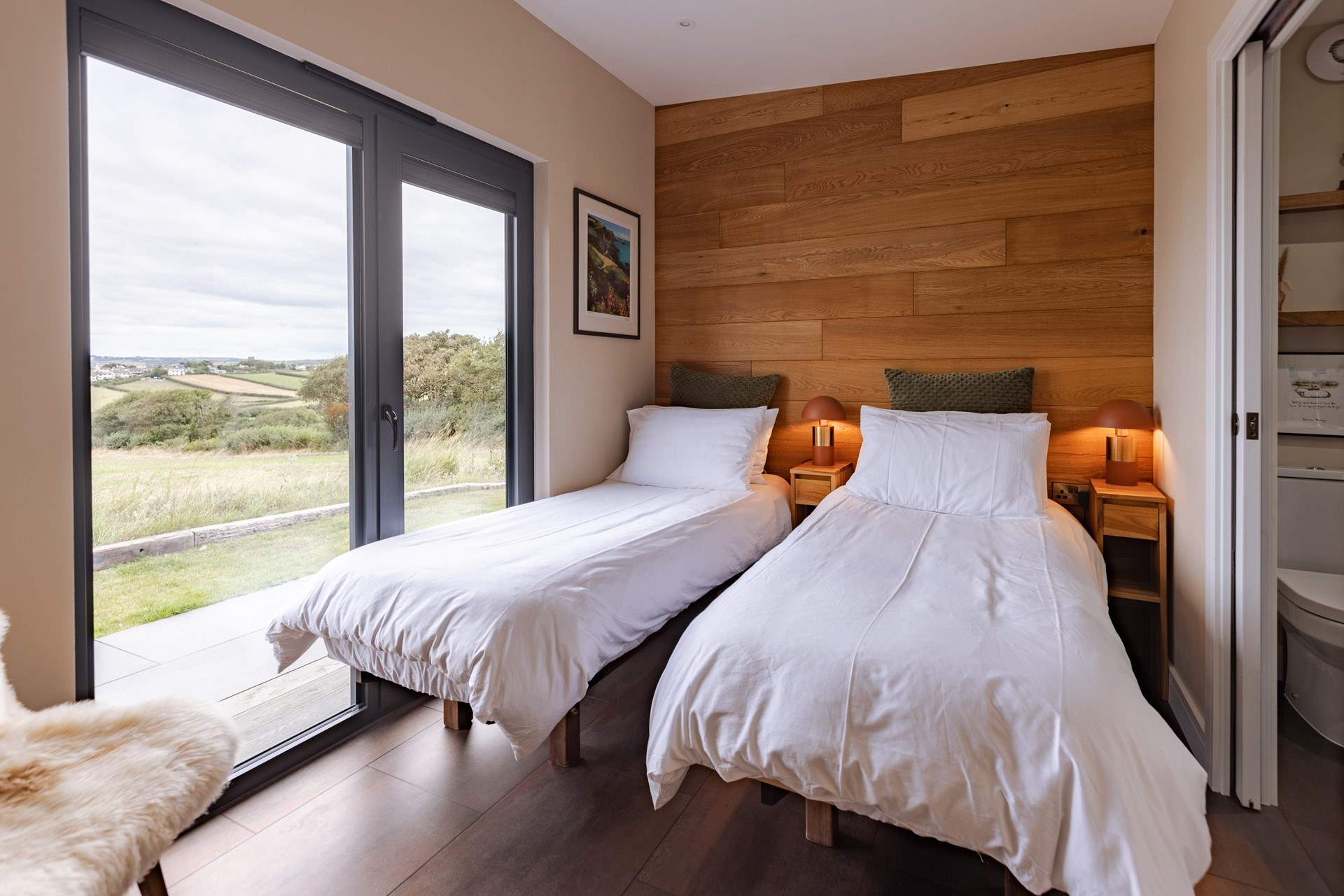 The second bedroom can also be made into twin beds.