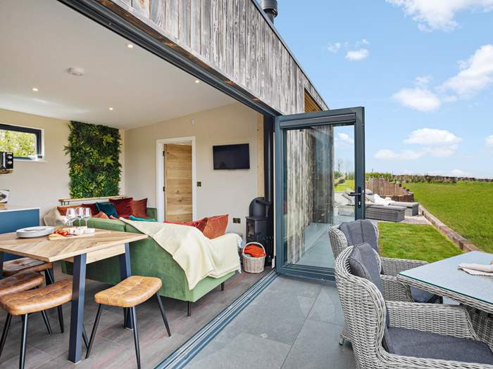 Henrosa, Sleeps 4 in Bude