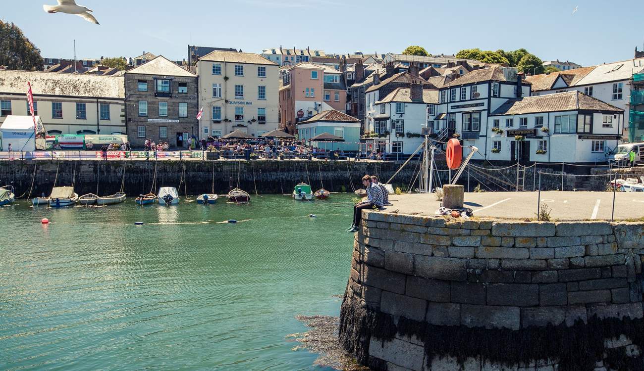 The vibrant maritime town of Falmouth boasts lovely eateries and independent shops.