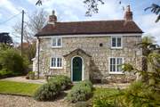 Weirside Cottage in Brighstone, a little slice of Isle of Wight heaven awaits.
