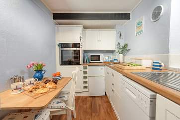 The lovely kitchen.