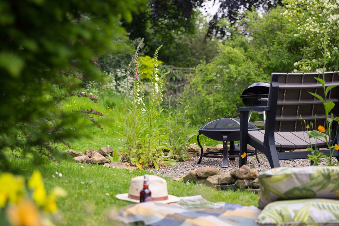 Why not make use of the fire-pit in the cooler evenings?