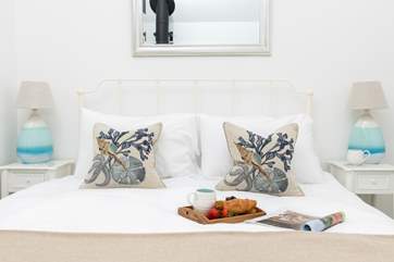 And lovely linens for a restful night.