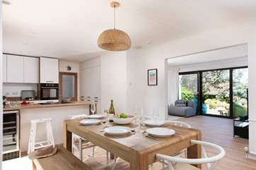 Enjoy long, lazy lunches and sociable suppers at the dining-table