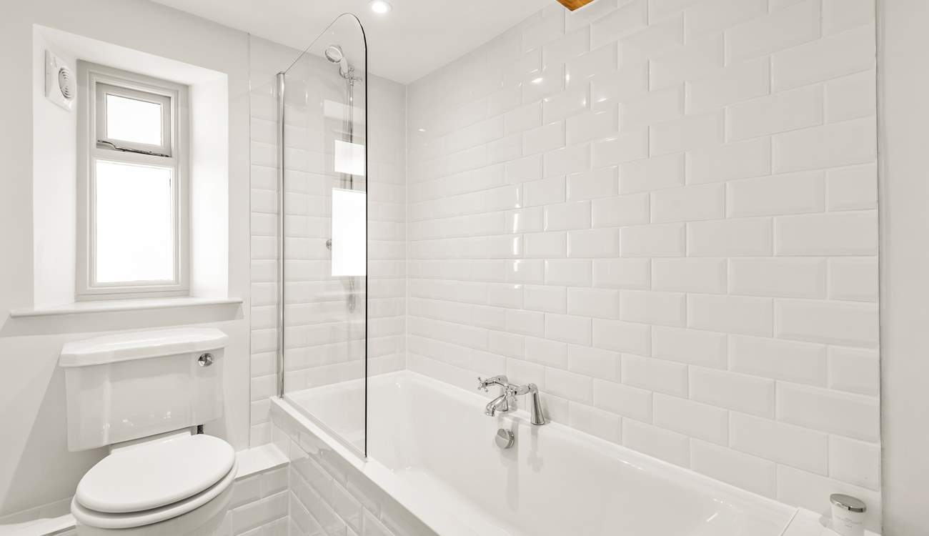 Shared bathroom between bedrooms one and two.