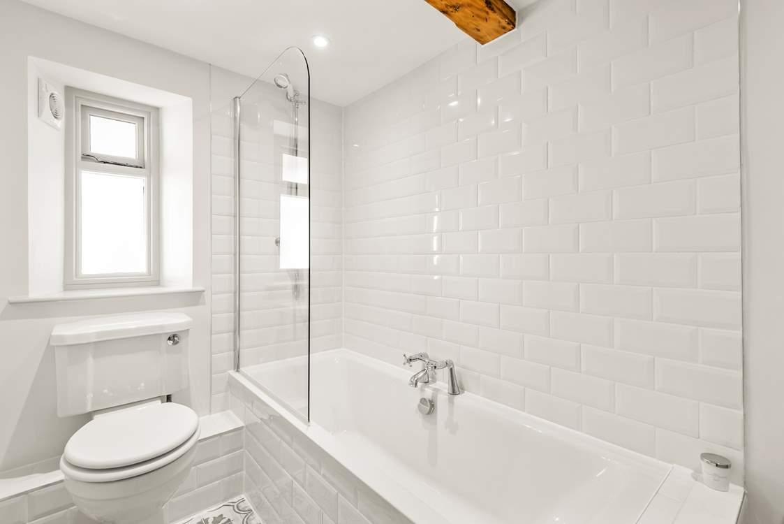 Shared bathroom between bedrooms one and two.