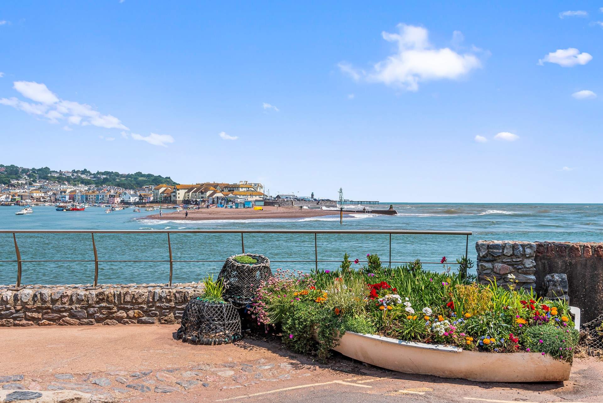 What a beautiful sight looking over to Teignmouth on the far banks.