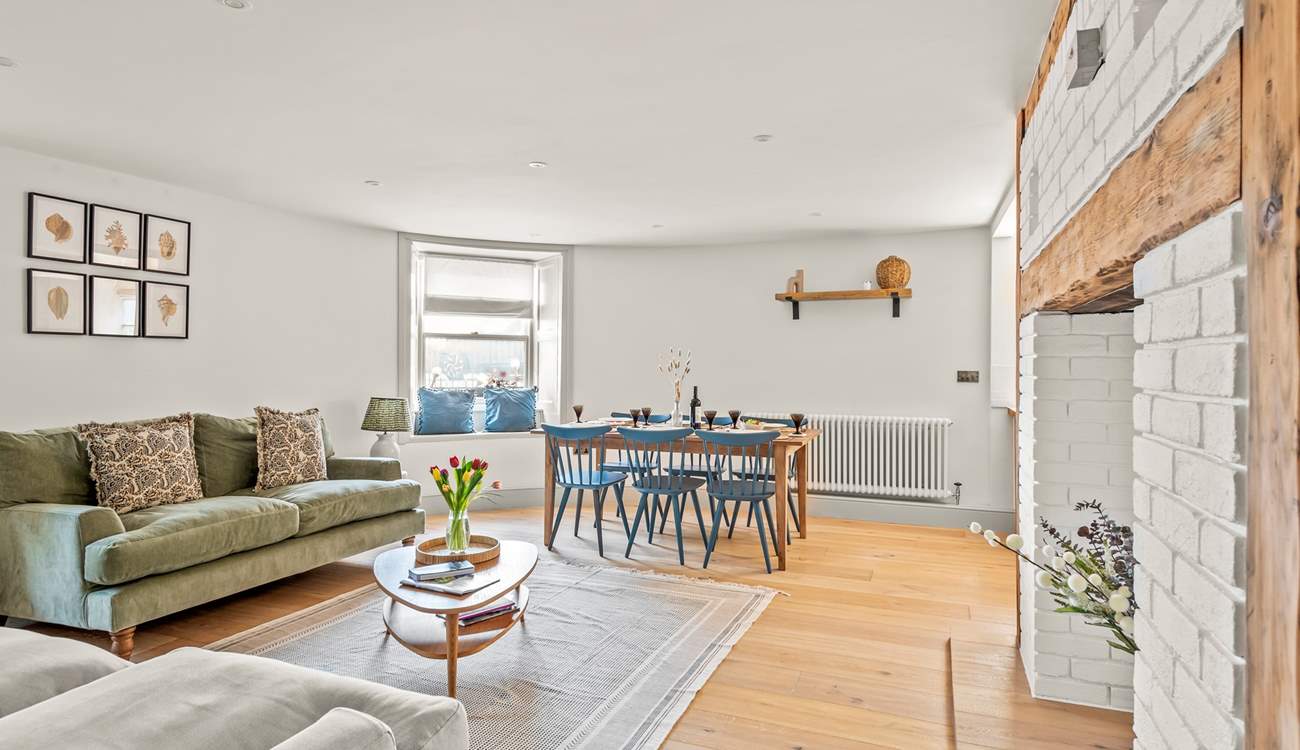 The rather inviting living space. Perfect for unwinding in following a day of fun and adventure.