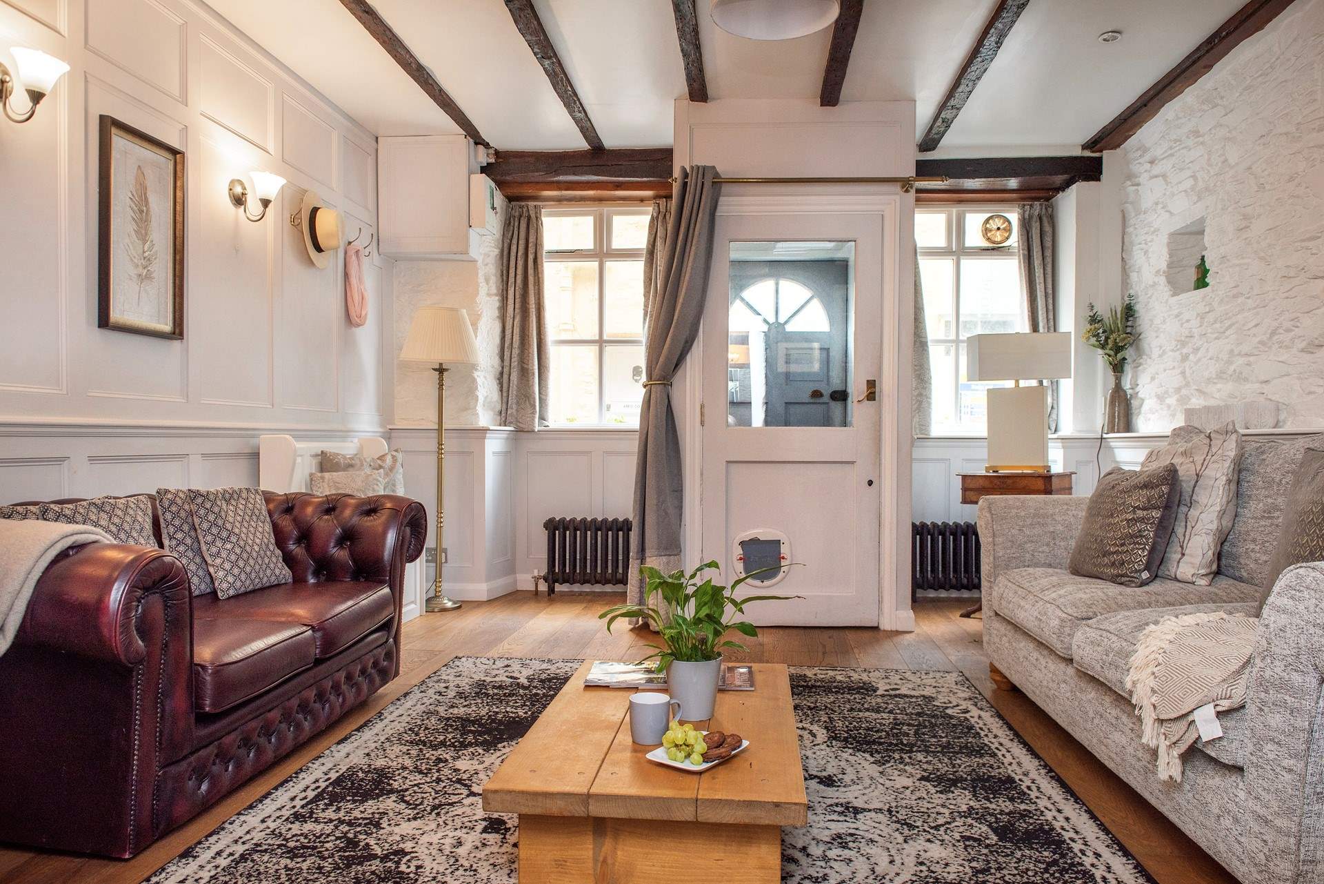 Garretts - our unique coastal cottage in the heart of Kingsand.