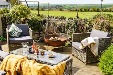 Sunny spot or for stargazing on a summer's night in the glow of the fire.