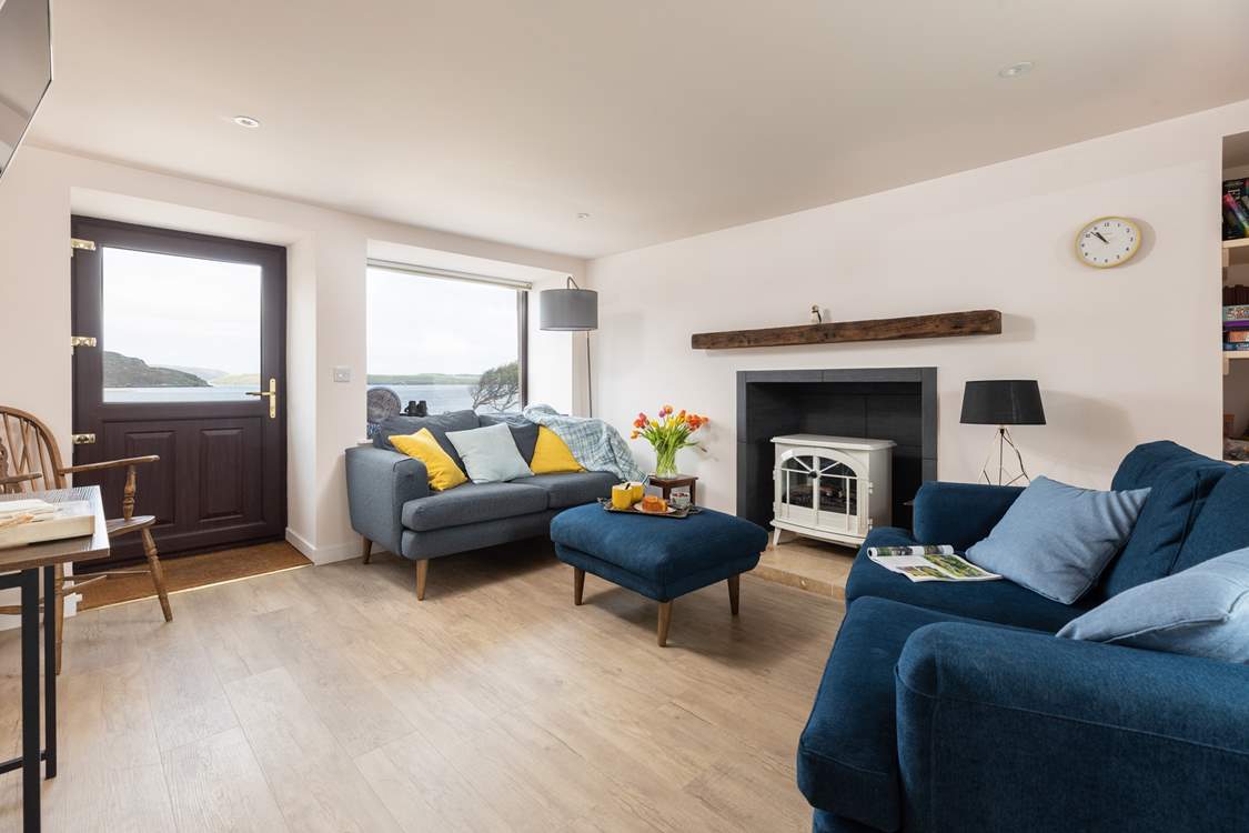Snuggle up in the cosy sitting-room.