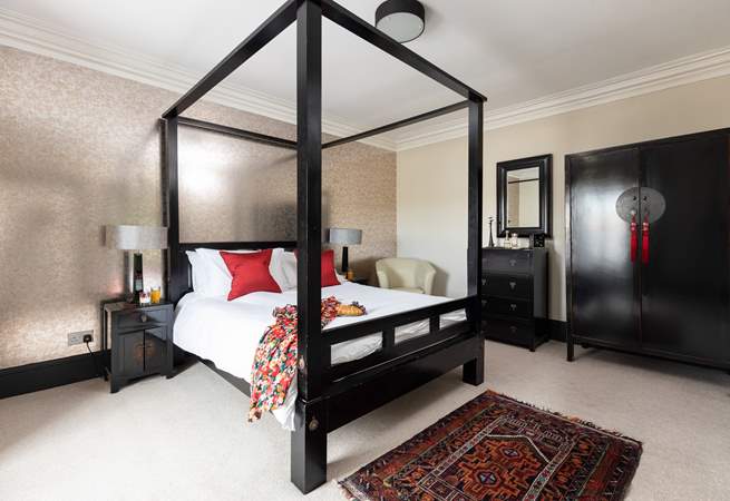 This room has an oriental feel to it.